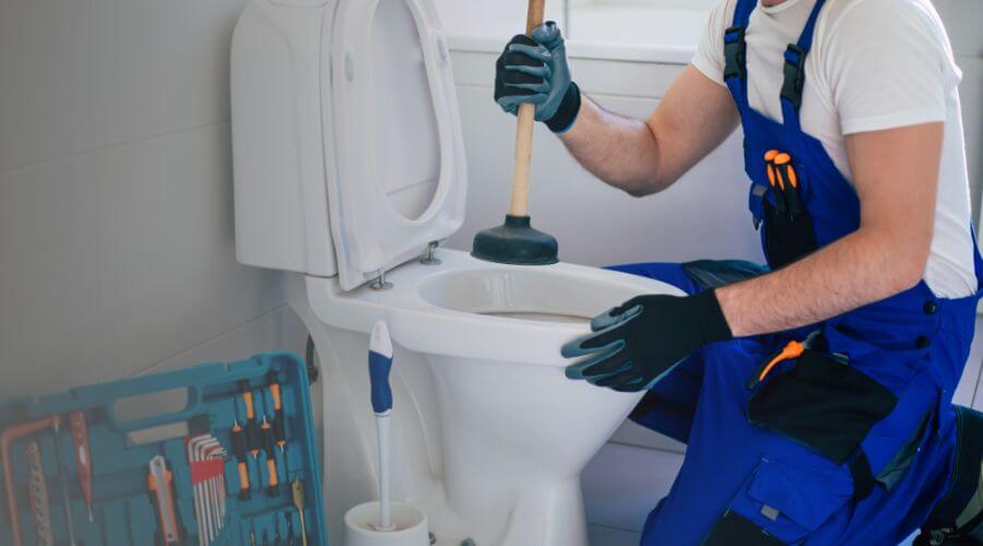 Professional septic pumping service in Fentress, TX
